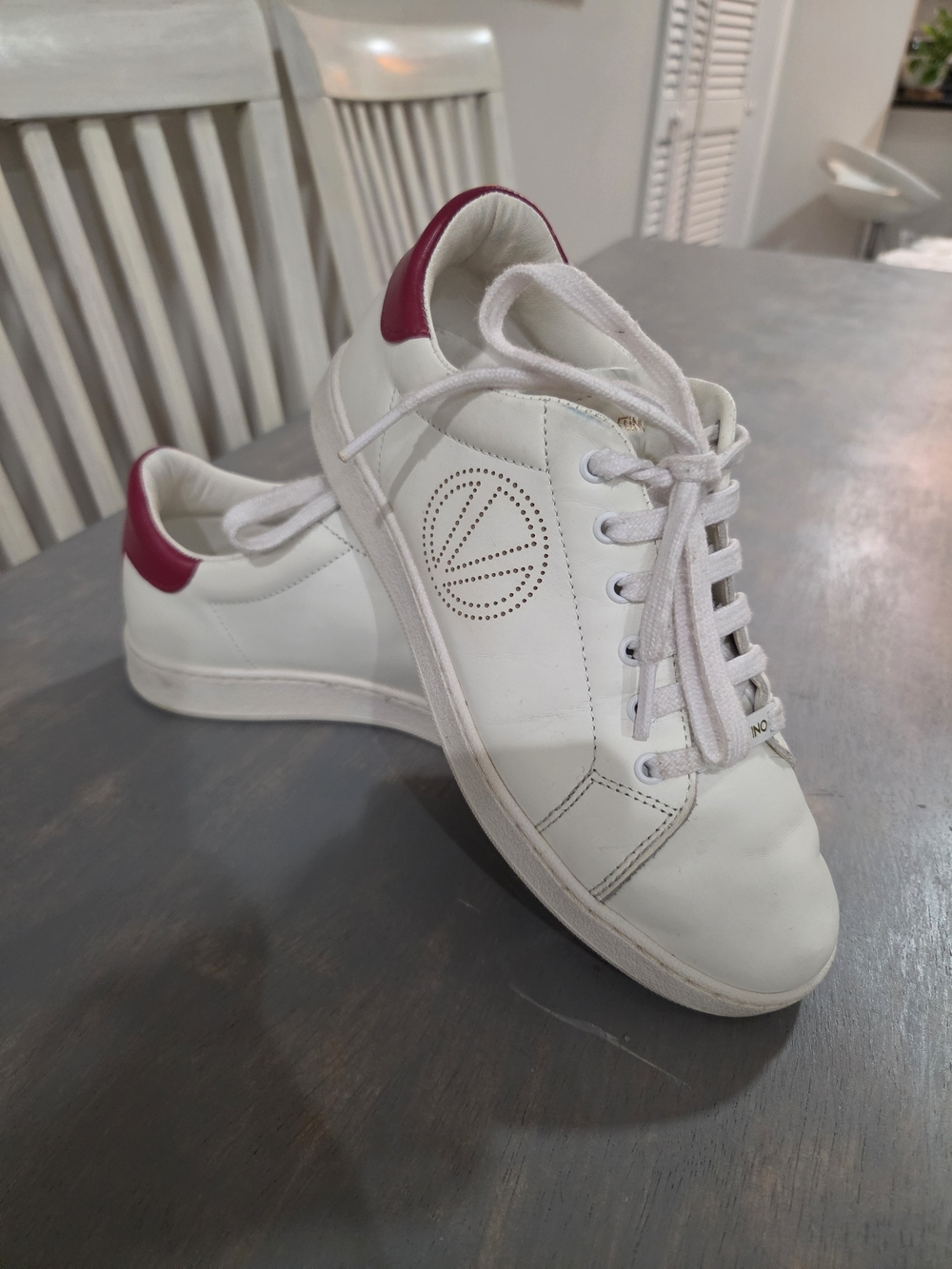 Valentino White Leather Women's Sneakers with Pink Heel Accent